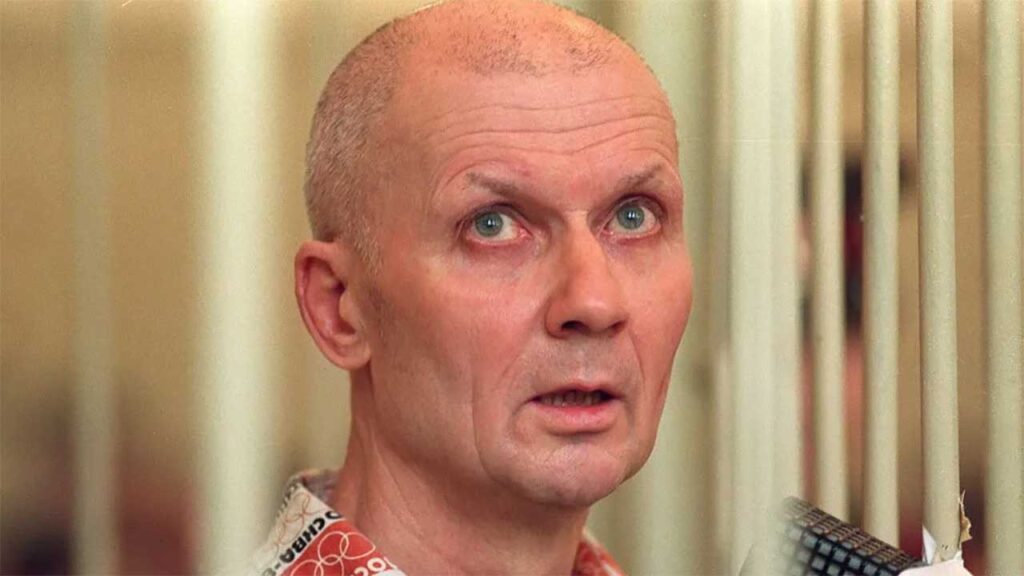 10 Shocking Serial Killers in Our History 9 Andrei Chikatilo