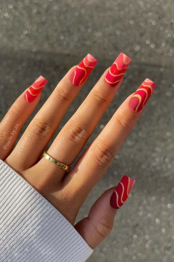 Bright Sunny July Nails