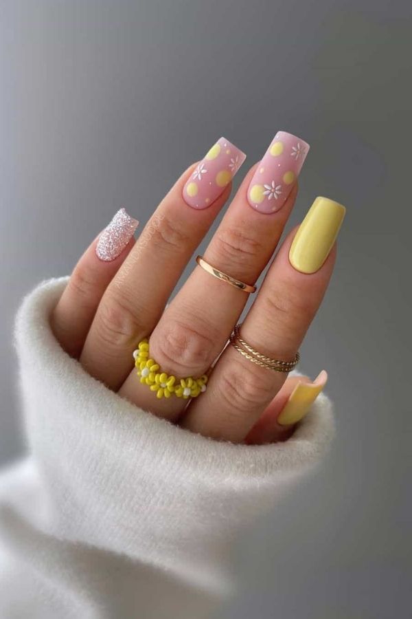 Cheerful Yellow Floral Nails For July