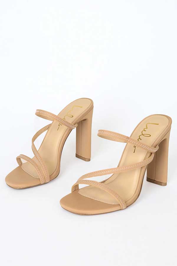 50 Stunning College Graduation Dresses to Make You Stand Out 27 Ferrara High Rise Sandals