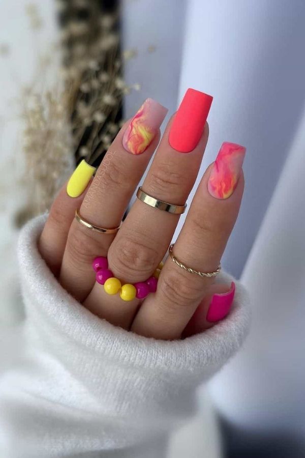 Marbled Neon Summer Manicure For July