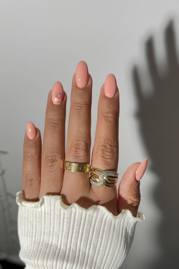 Peach Tones for Summer Nails