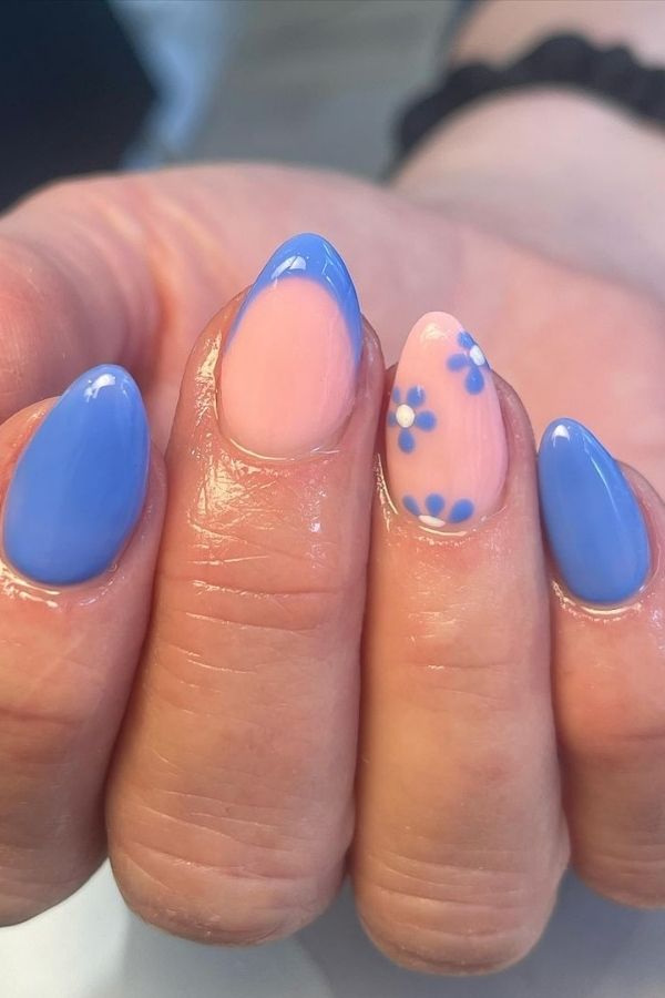 Summer Floral Nail Ideas