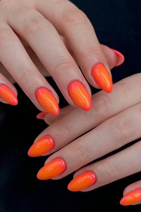 Sunset Aura Nails for Summer