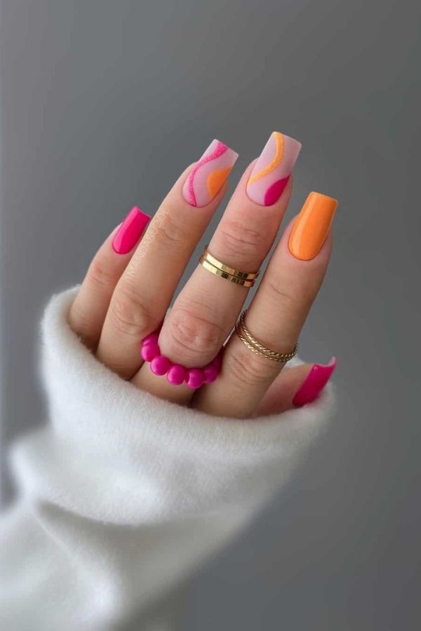 Swirly Neon Styles For New Season For July