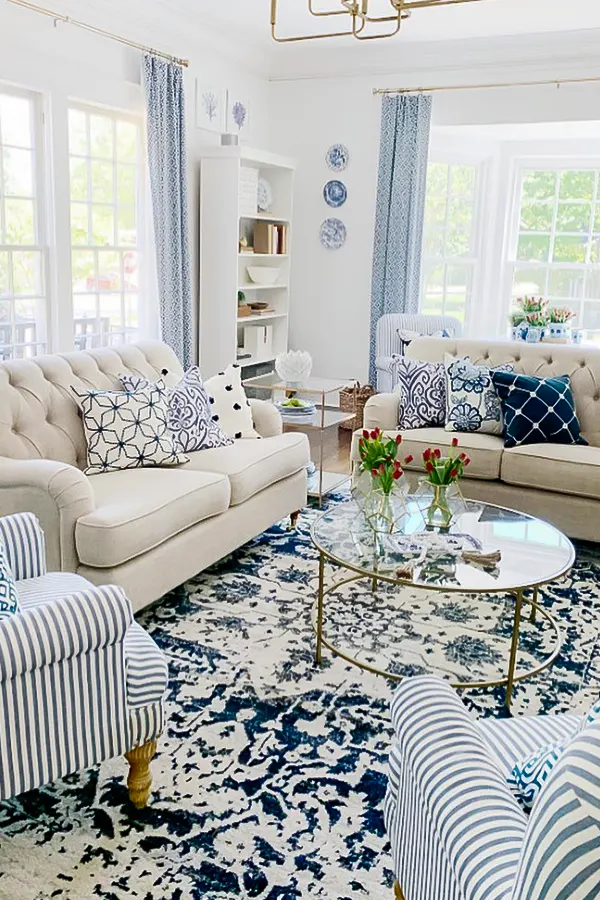 Cheerful Blue White Living Room Design