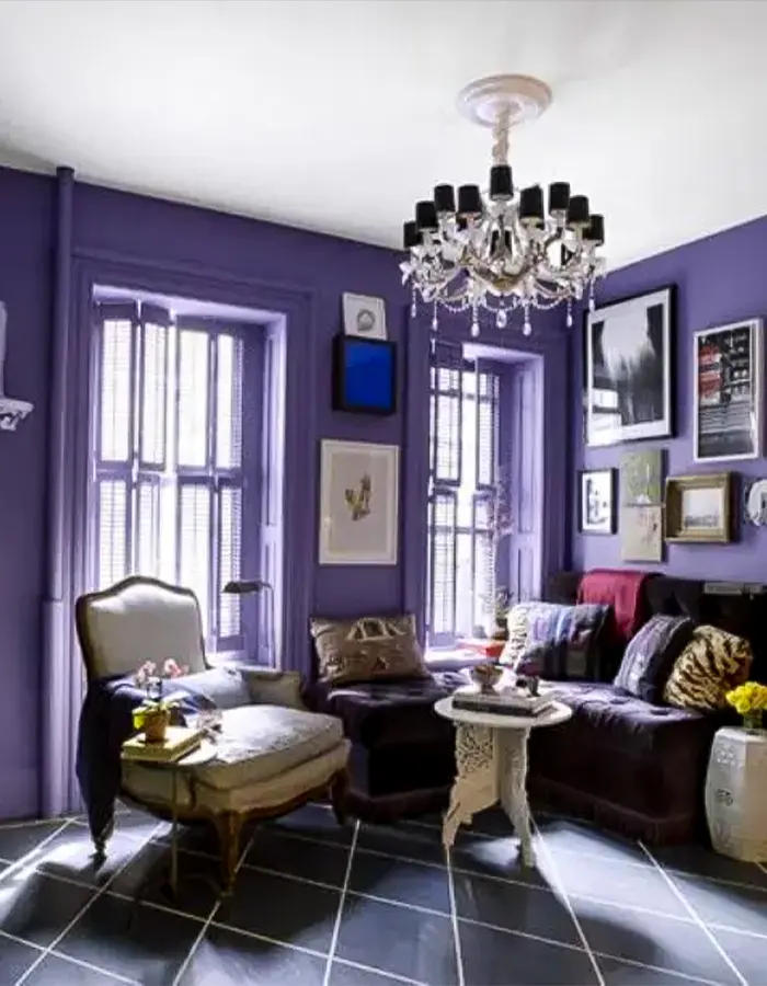 Chic Lilac Living Room Design
