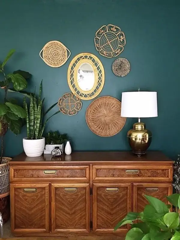 Elegant Living Room With Teal And Gold