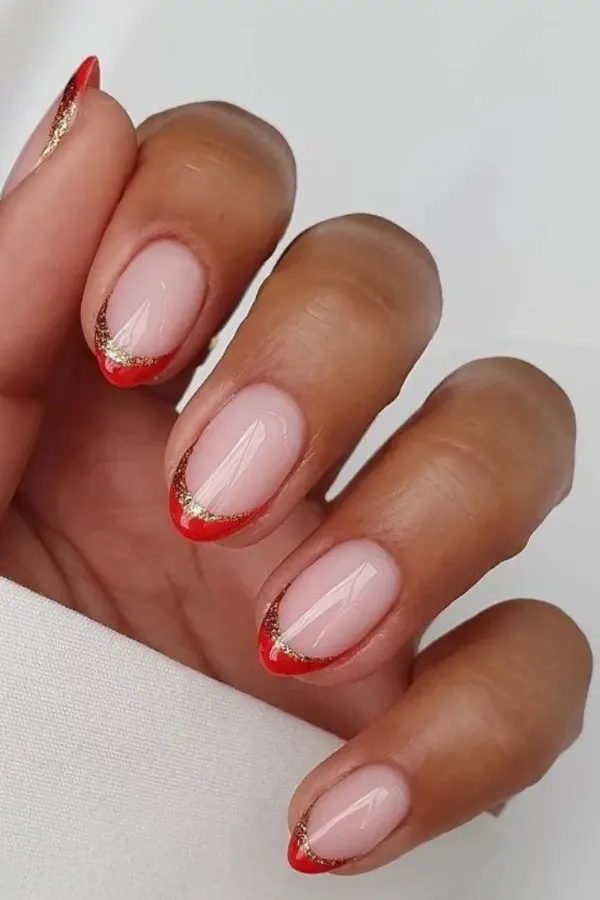 Glitter-Outlined French Tips