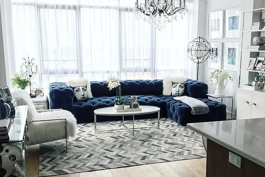 Luxurious Blue White Living Room Style