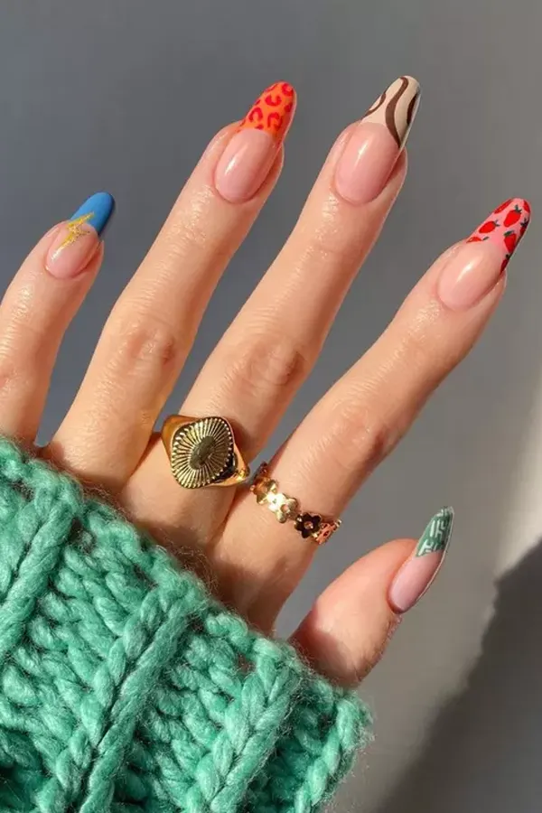 Mismatched Strawberry French Mani