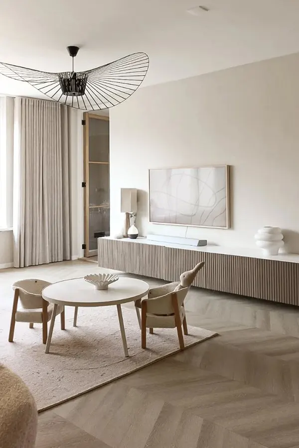 Neutral Tones and Natural Light