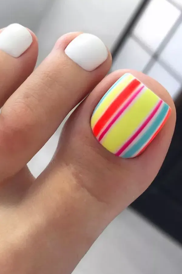 Patterned Colorful Toe