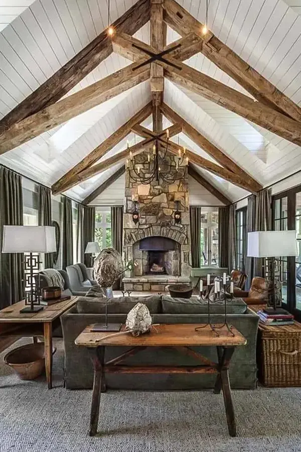 Rustic Barn with Cozy Charm