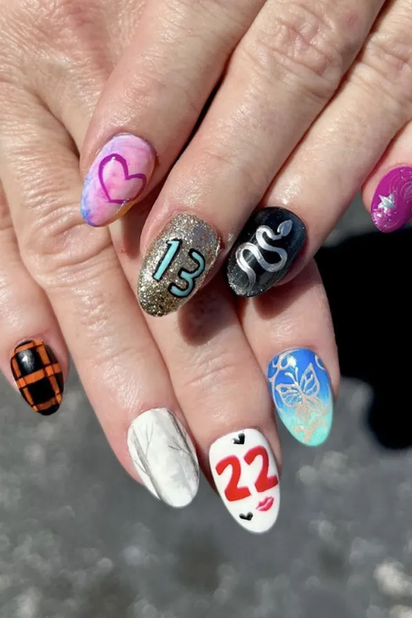 Split Era Fingernails