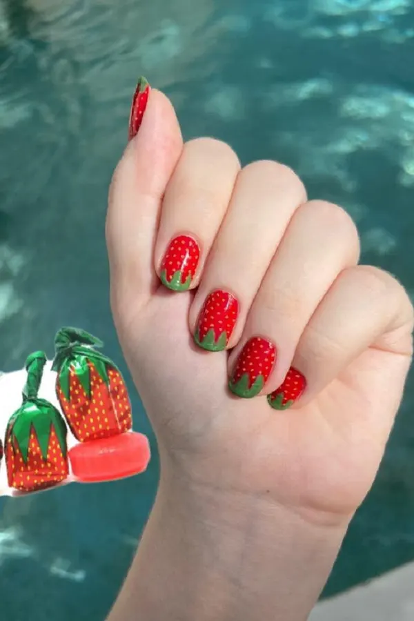 Sugar-Dusted Fruit Look