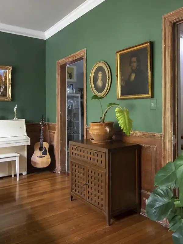Vintage Living Room With Green Paneling