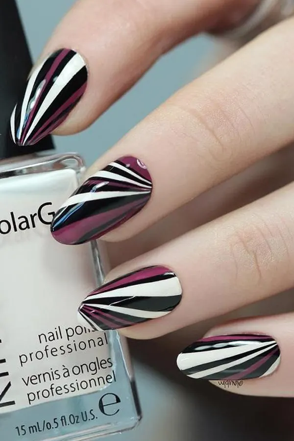 Abstract Nail Stripes