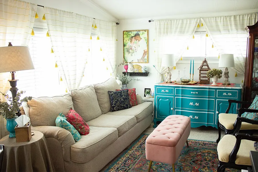 Celebrating Vintage Style and Individual Taste