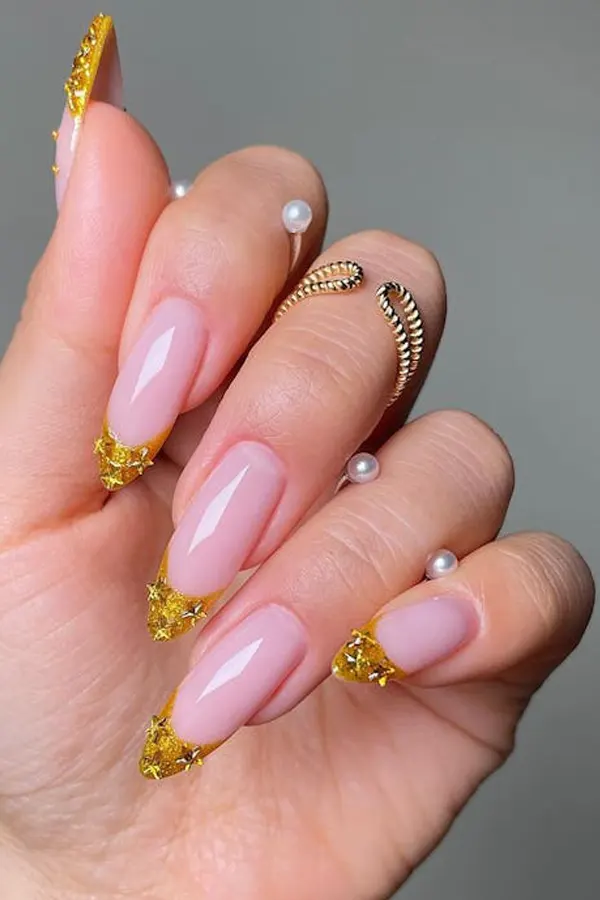 Elegant Gold Chrome Tips