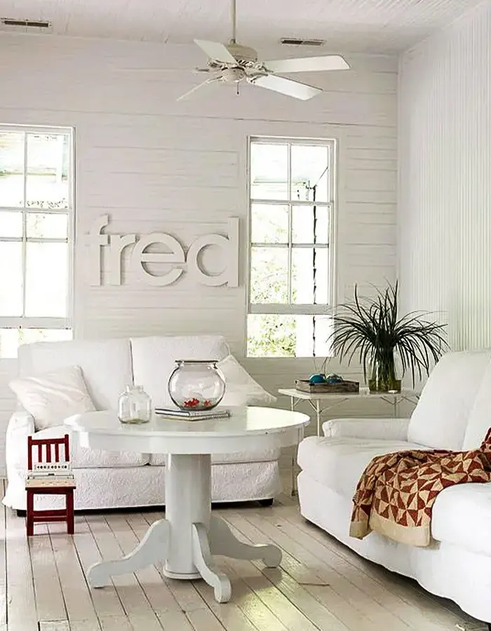 Pretty White Space With Playful Details