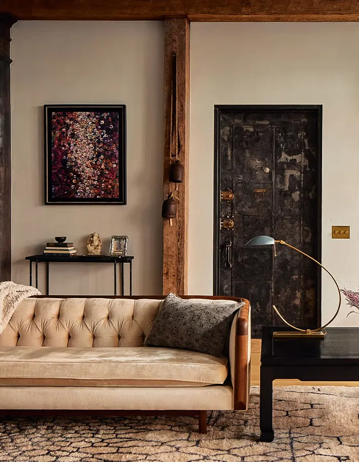 Subtle Midcentury Style with Curved Accents