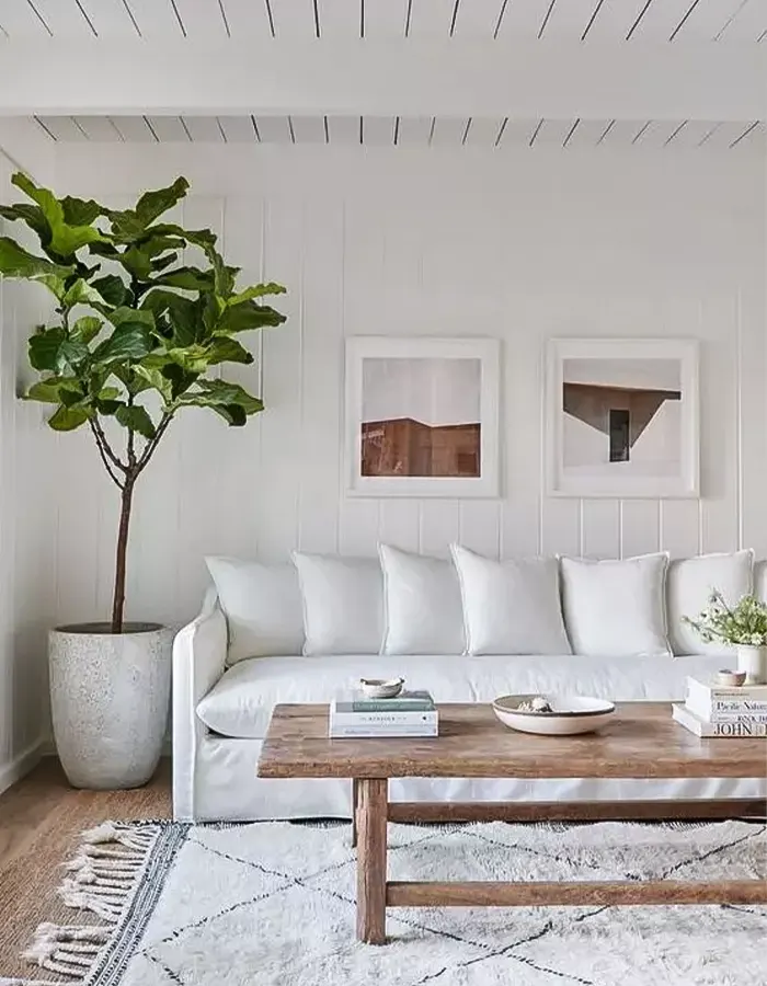 White Farmhouse Style With Gallery Wall